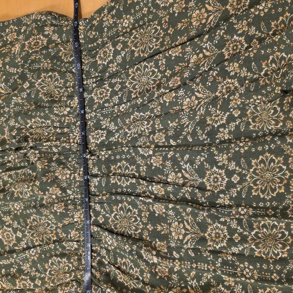 Forever 21-Floral Green Long Sleeve  Romper - Picture 7 of 7